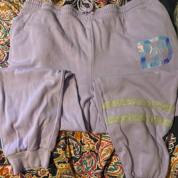 New Walt Disney World Lavender Sweats - Picture 1 of 2